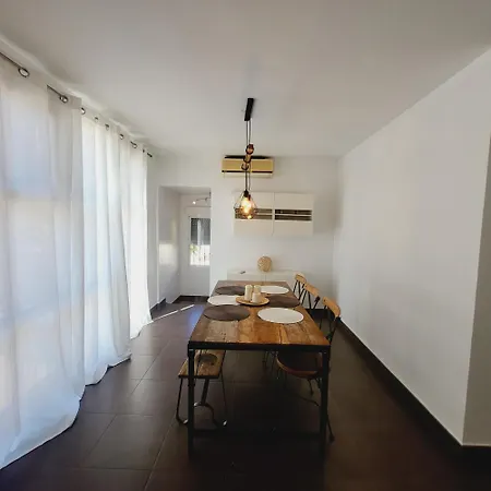 Private Pool 11 Sleeps Торевьиа